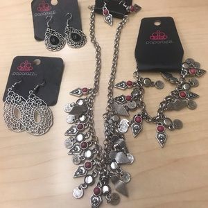 Bundle of jewelry